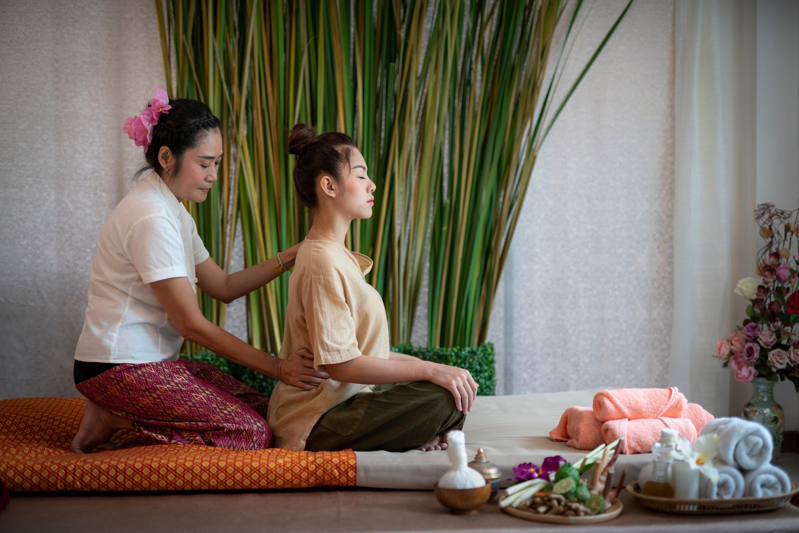 Thai Massage in The Twenty Lodge Hotel